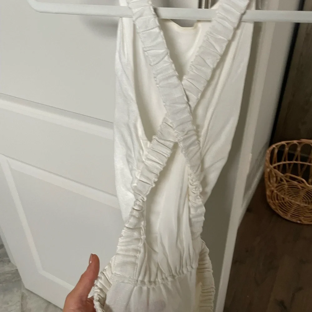 SIR the label Women’s White Alena Cross Over Maxi Dress. Sz 0 - Picture 6 of 11